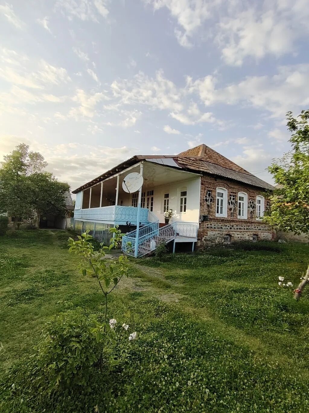 Zaqatala, 110 kv. m, 4 otaqlı, Hovuzsuz, Artezian quyusu