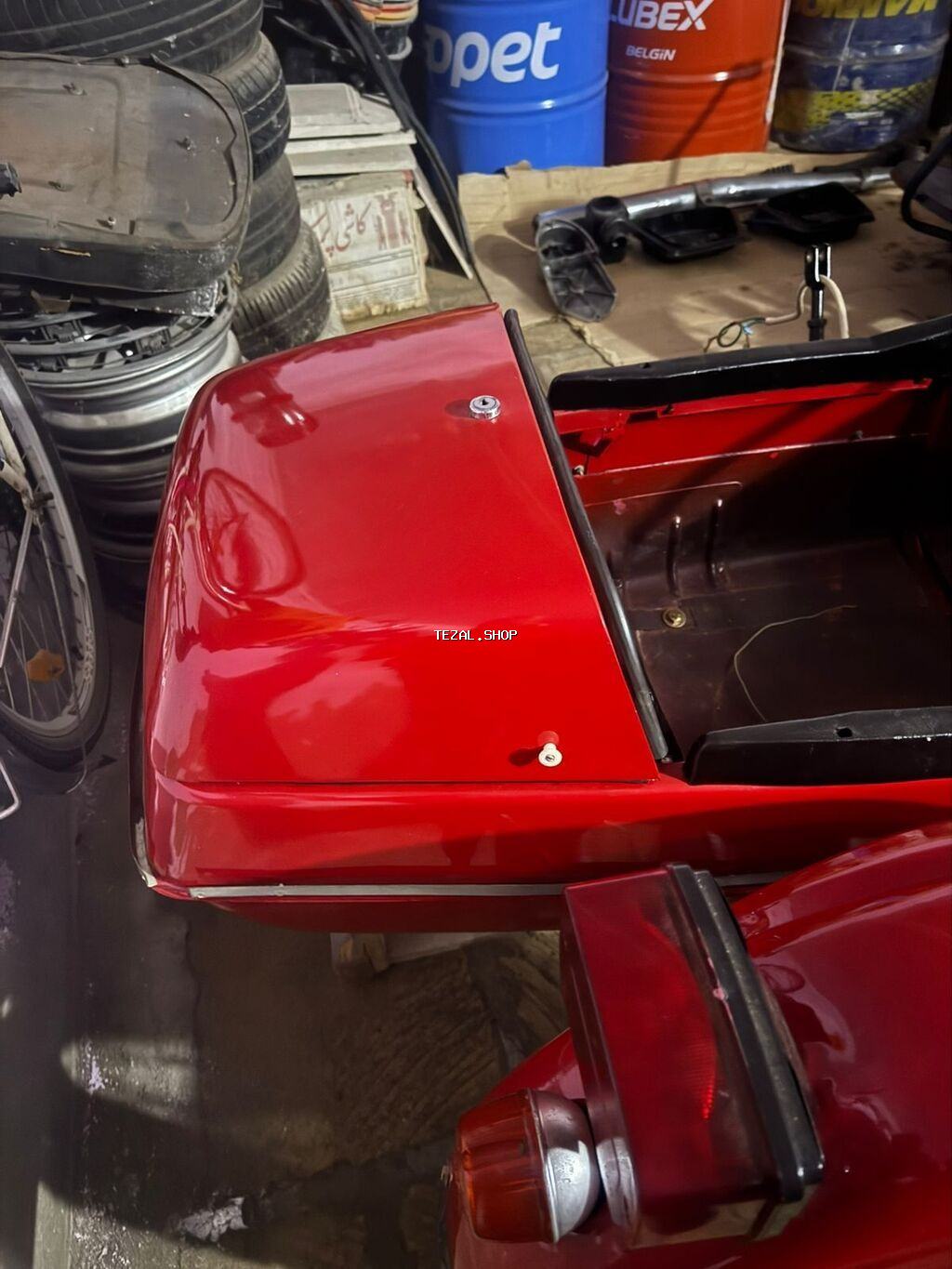 Motosiklet üçün yan qoşqu (salyonka) - Klassik dizaynlı, qırmızı