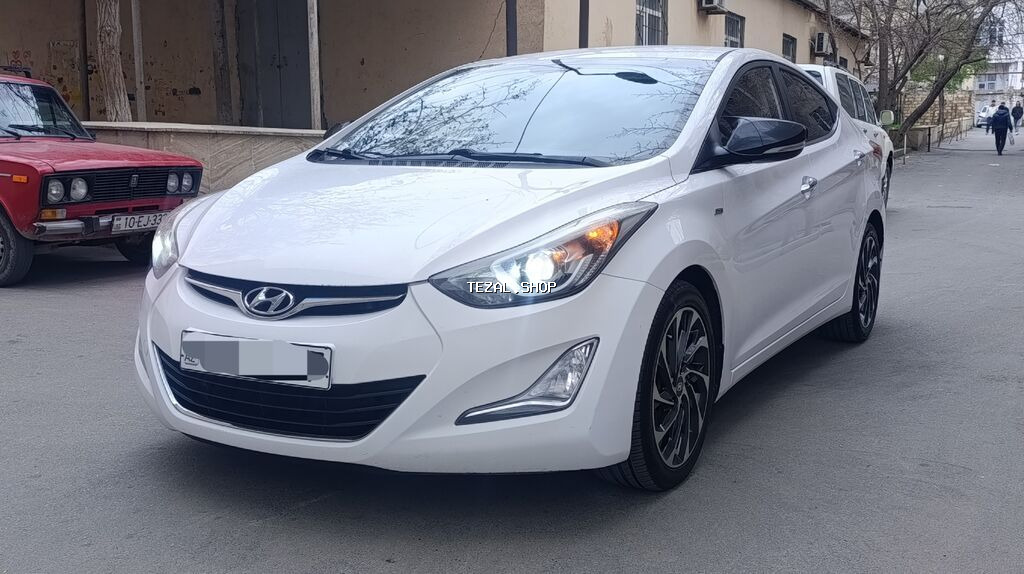 Hyundai Elantra: 1.6 l | 2014 il Sedan - şəkil 3