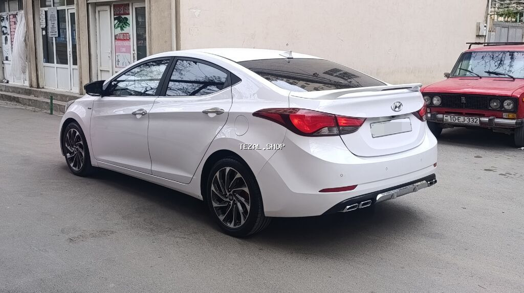 Hyundai Elantra: 1.6 l | 2014 il Sedan - şəkil 4
