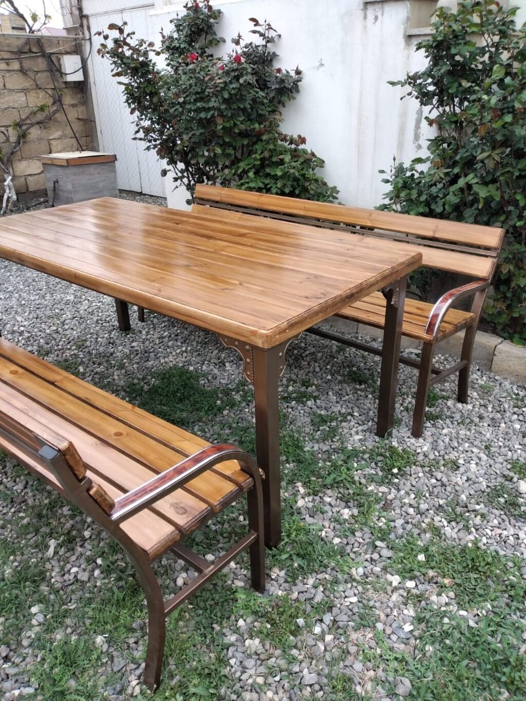 Yeni, Dördbucaq masa, Açılmayan, Skameykalar ilə, Taxta, Azərbaycan