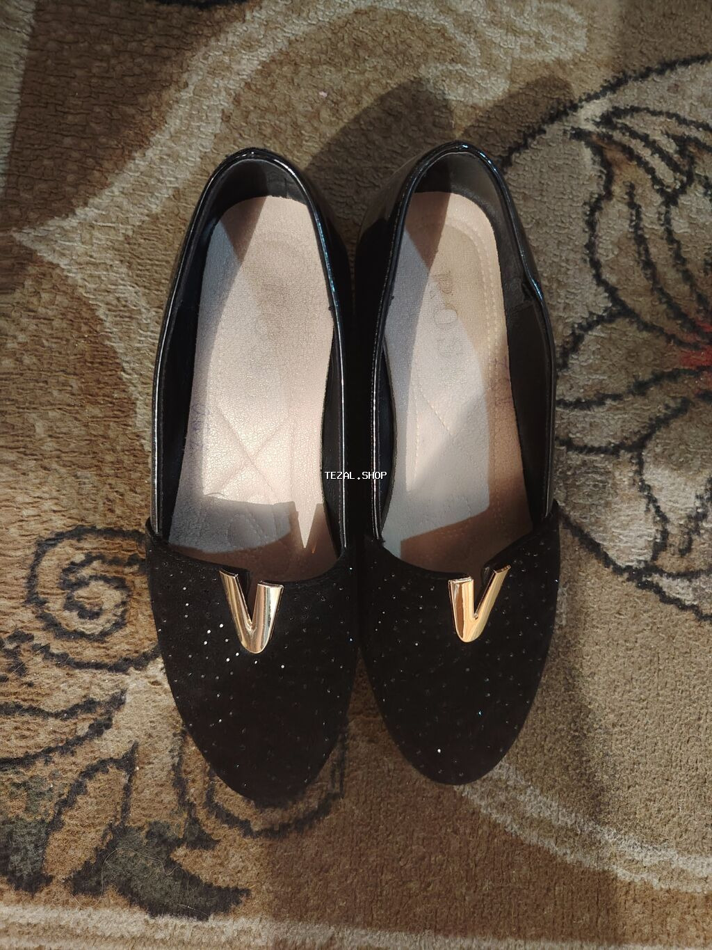 37-38 RAZMER heç bir problemi yoxdur. Vatsap aktivdir. Video şəklini