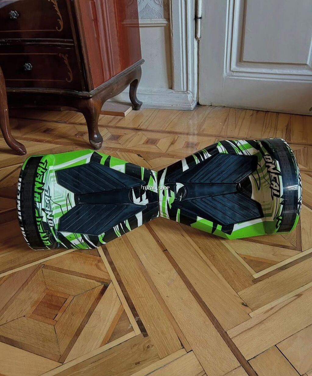 Hoverboard / Gyroskuter – yaşıl-qara rəngli, qrafiti üslublu dizayn - şəkil 3