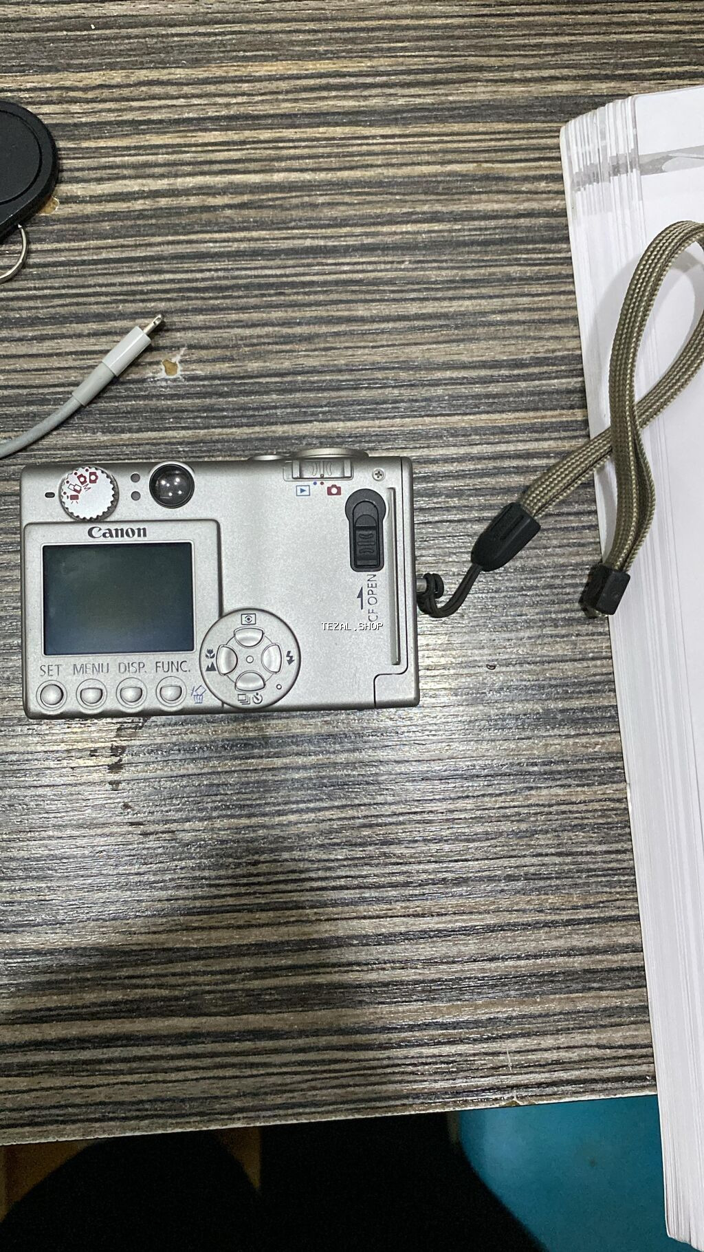 Canon Digital IXUS 400 fotoaparatı - Kompakt metal korpus, klassik