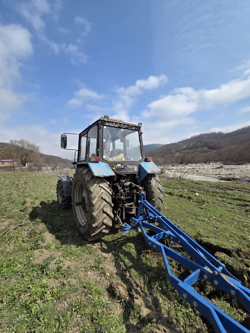 Belarus 1221.2 kənd təsərrüfatı traktoru ili 2015 Tam işlək - şəkil 5