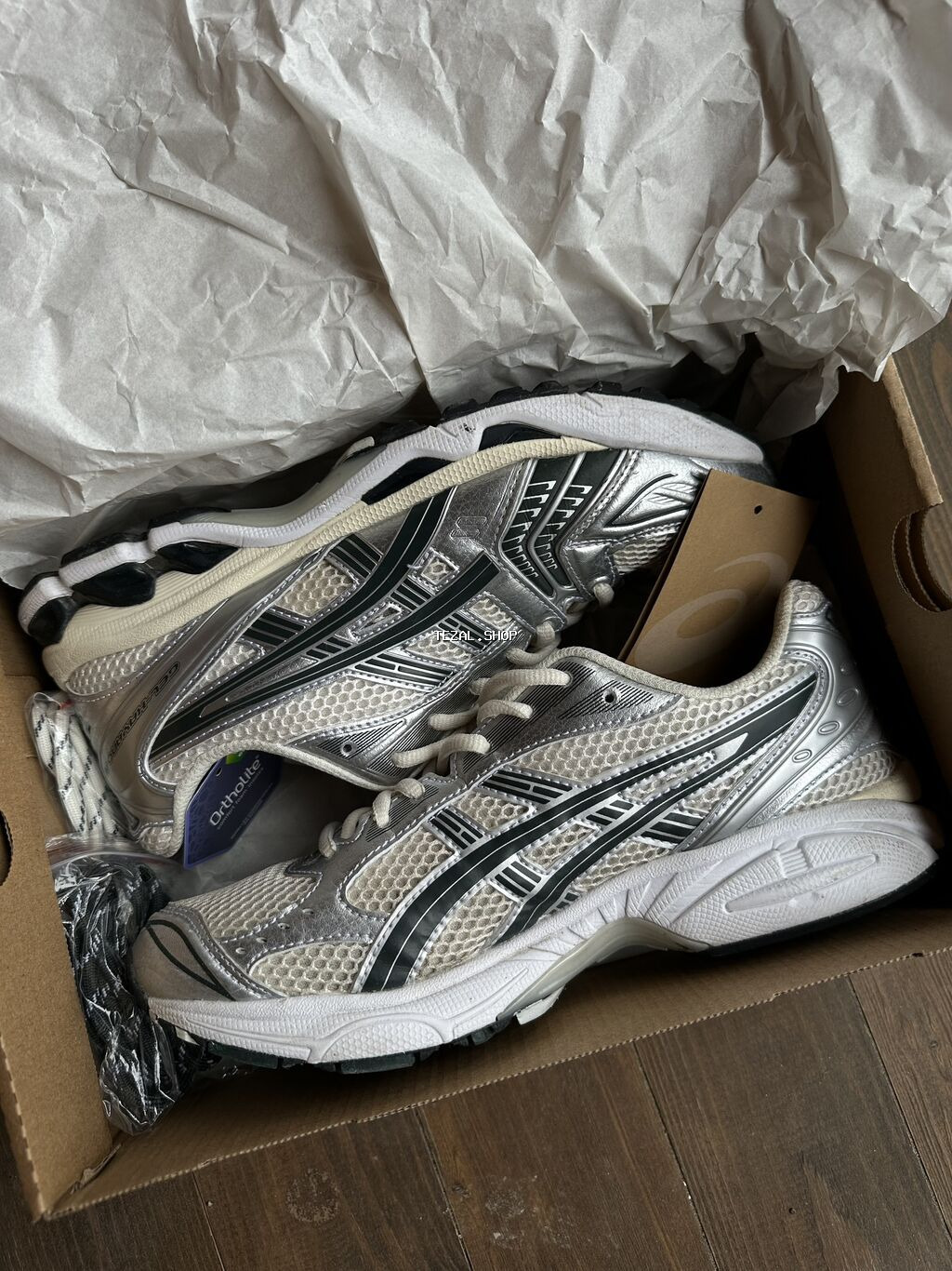 ASICS GEL KAYANO-14

Yeni və gutulu (2-3 dəfə geyinilib)
