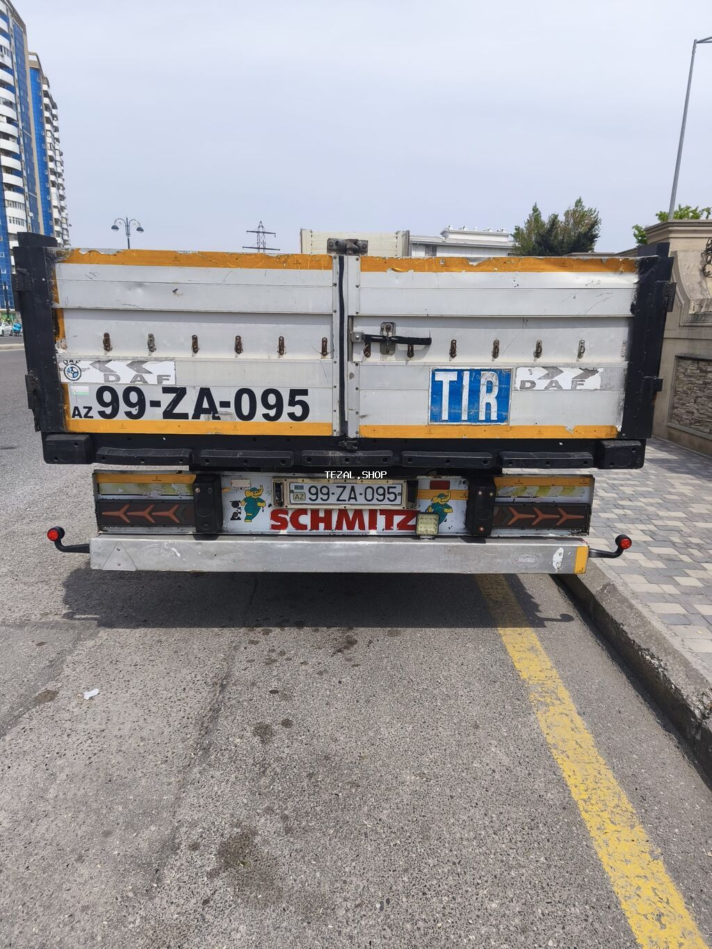 Schmitz markalı bortlu yarımqoşqu - Tip: 3 oxlu bortlu/platform - şəkil 3