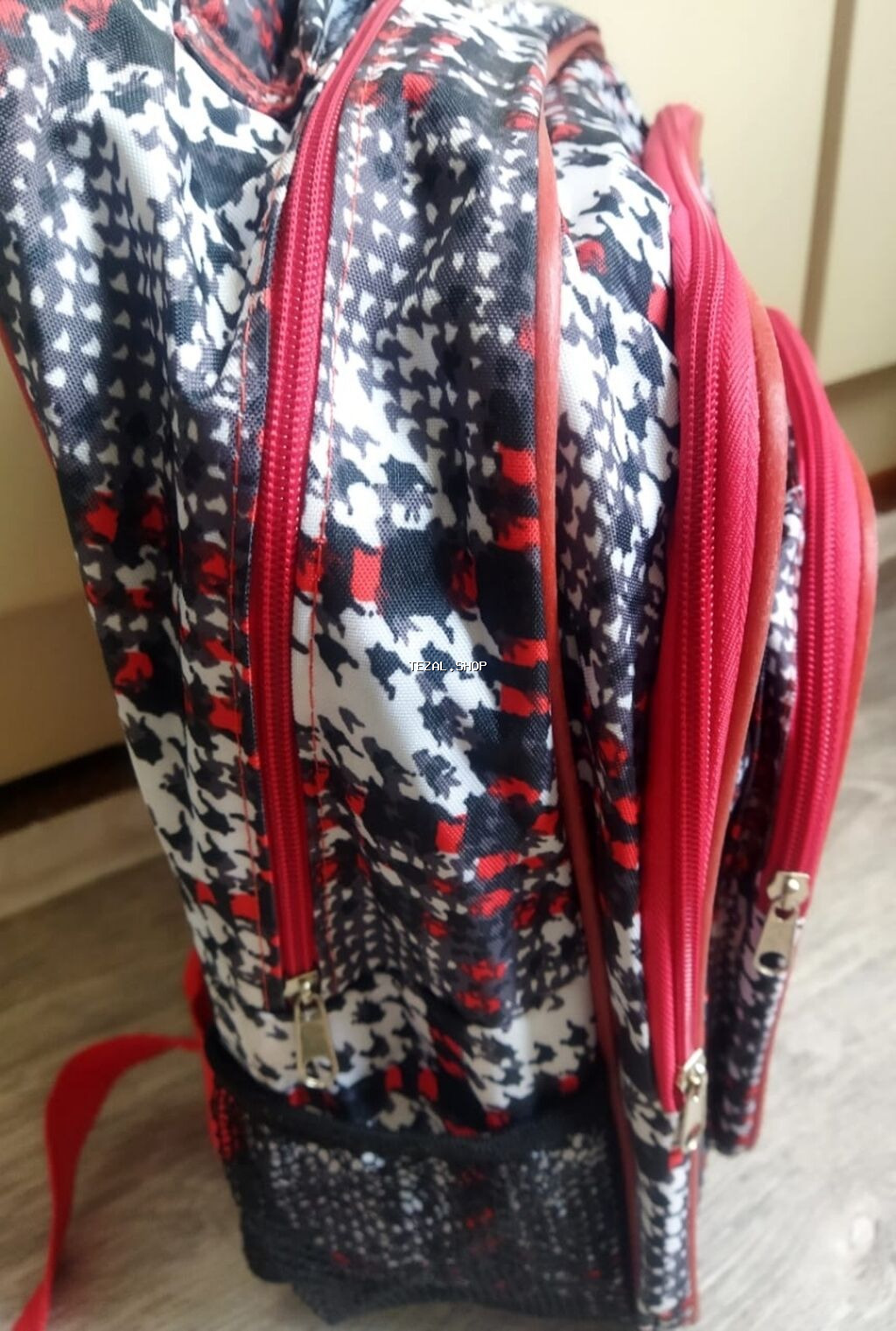 Uşaq məktəb çantası – “Flights” temalı - Ön paneldə rəngarəng təyyarə - şəkil 2