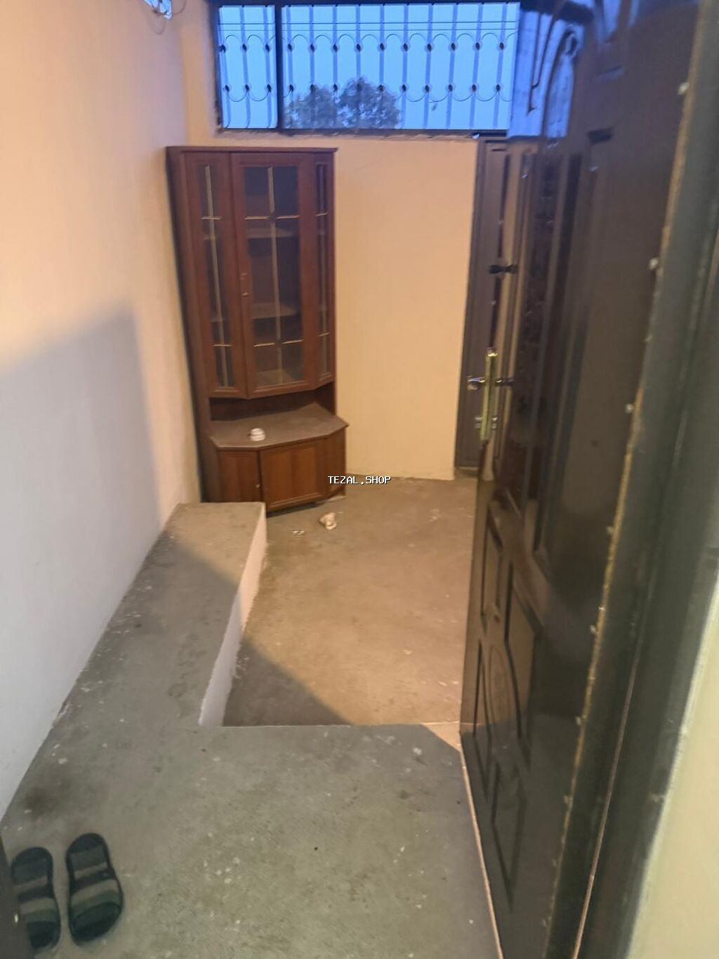 1 otaqlı mənzil (studia tipli) - Giriş hissəsi dam örtüyü və