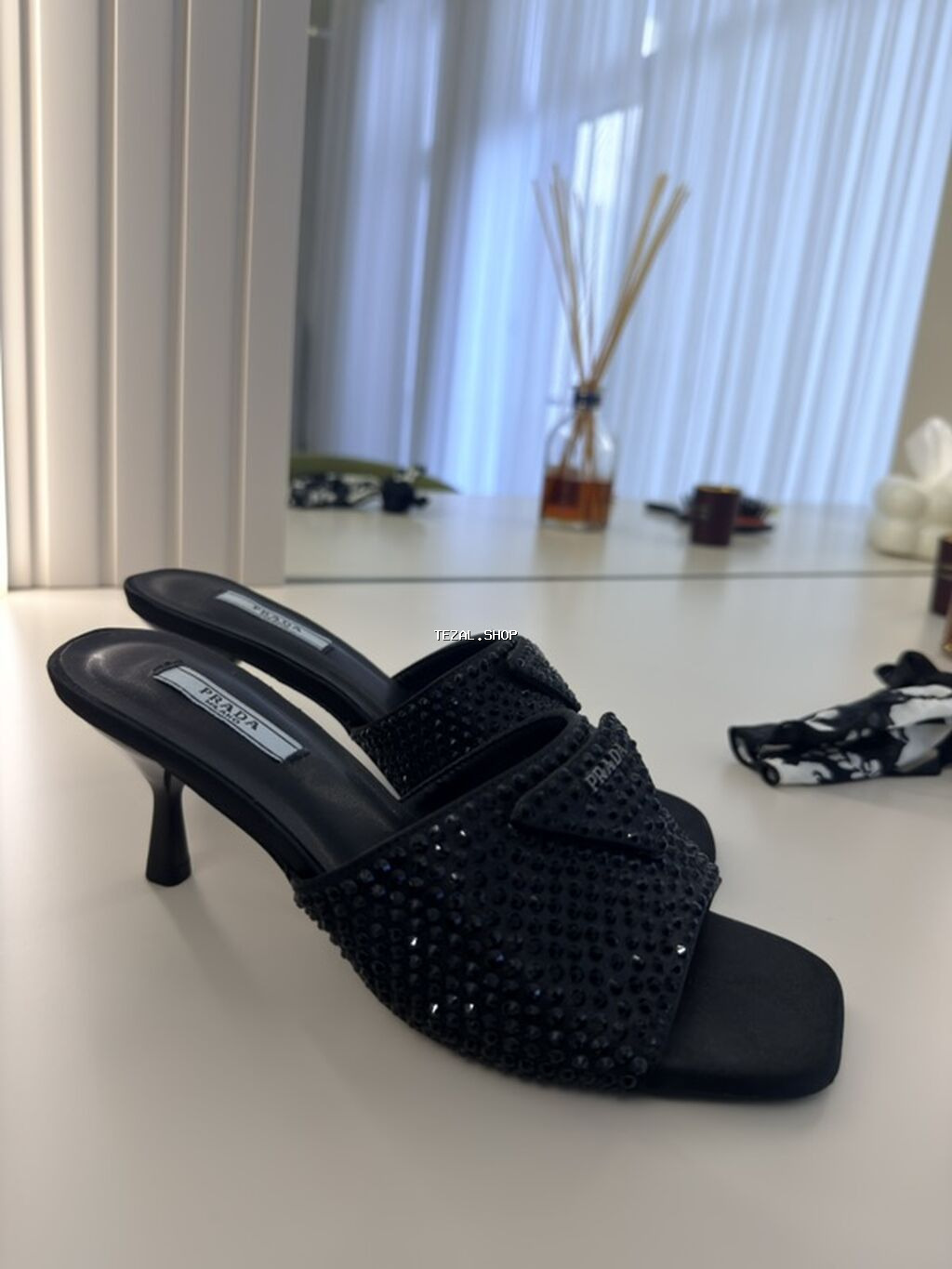 Tərliklər, Ölçü: 37, rəng - Qara, İşlənmiş