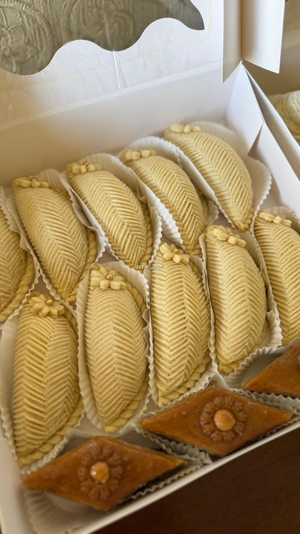 Milli şirniyyatlar – əl işi - Qat-qat badambura və şəkərbura: xəmiri - şəkil 5