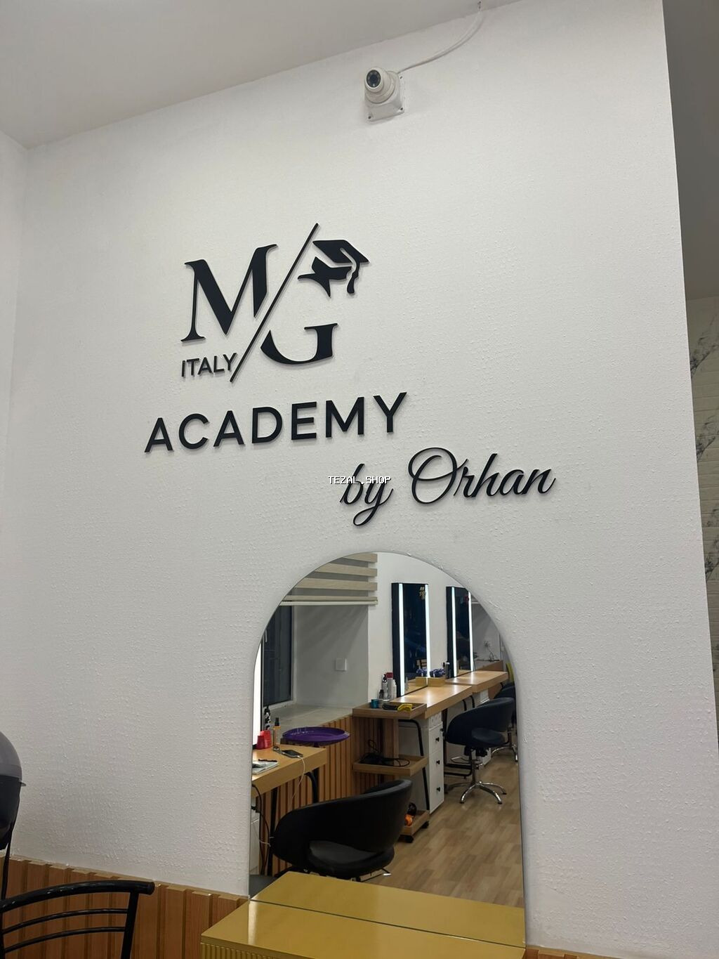 1. 💡 Biznesinizi Önə Çıxarın! Qabariq Hərf və İşıqlı Reklamların - şəkil 2