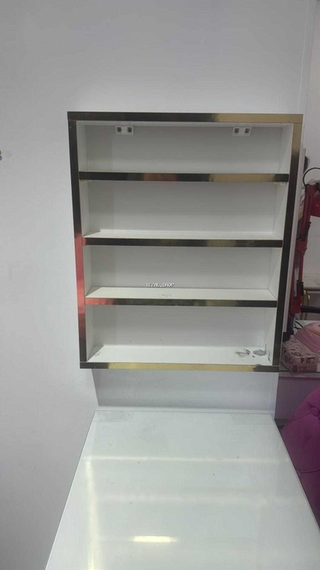 Düz masa, Siyirməli, Polkalı, Şüşə - şəkil 2