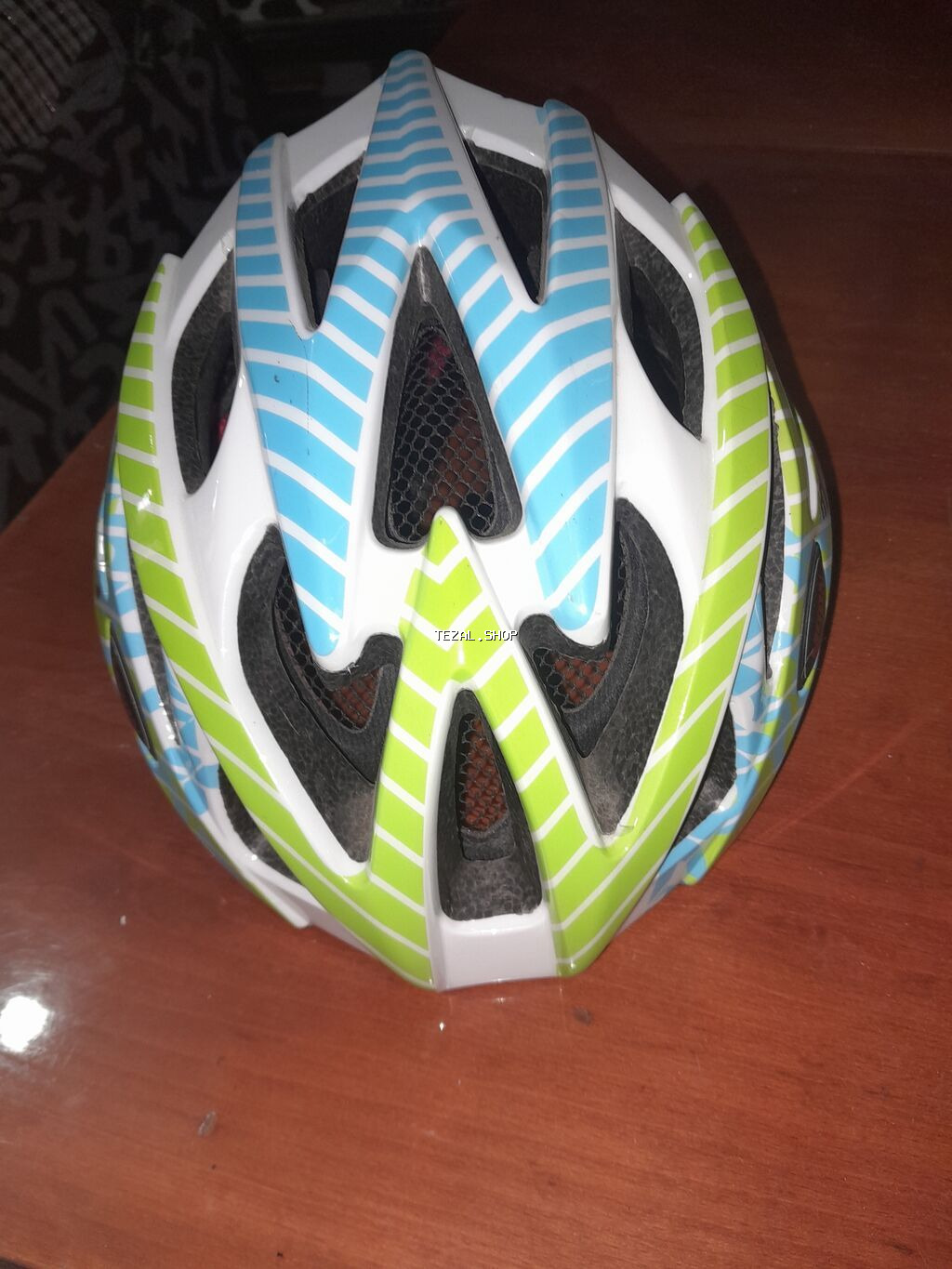 Əla vəziyyətdədirlər demək olarki alınıb işlənməyib iki cürdü hərəsi