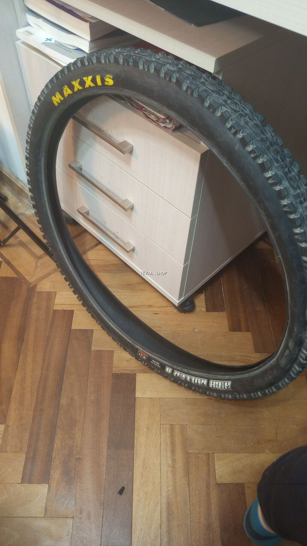 Maxxis high roller 2 . 26 2.40 satılır 1 hefte istifade olunub ideal