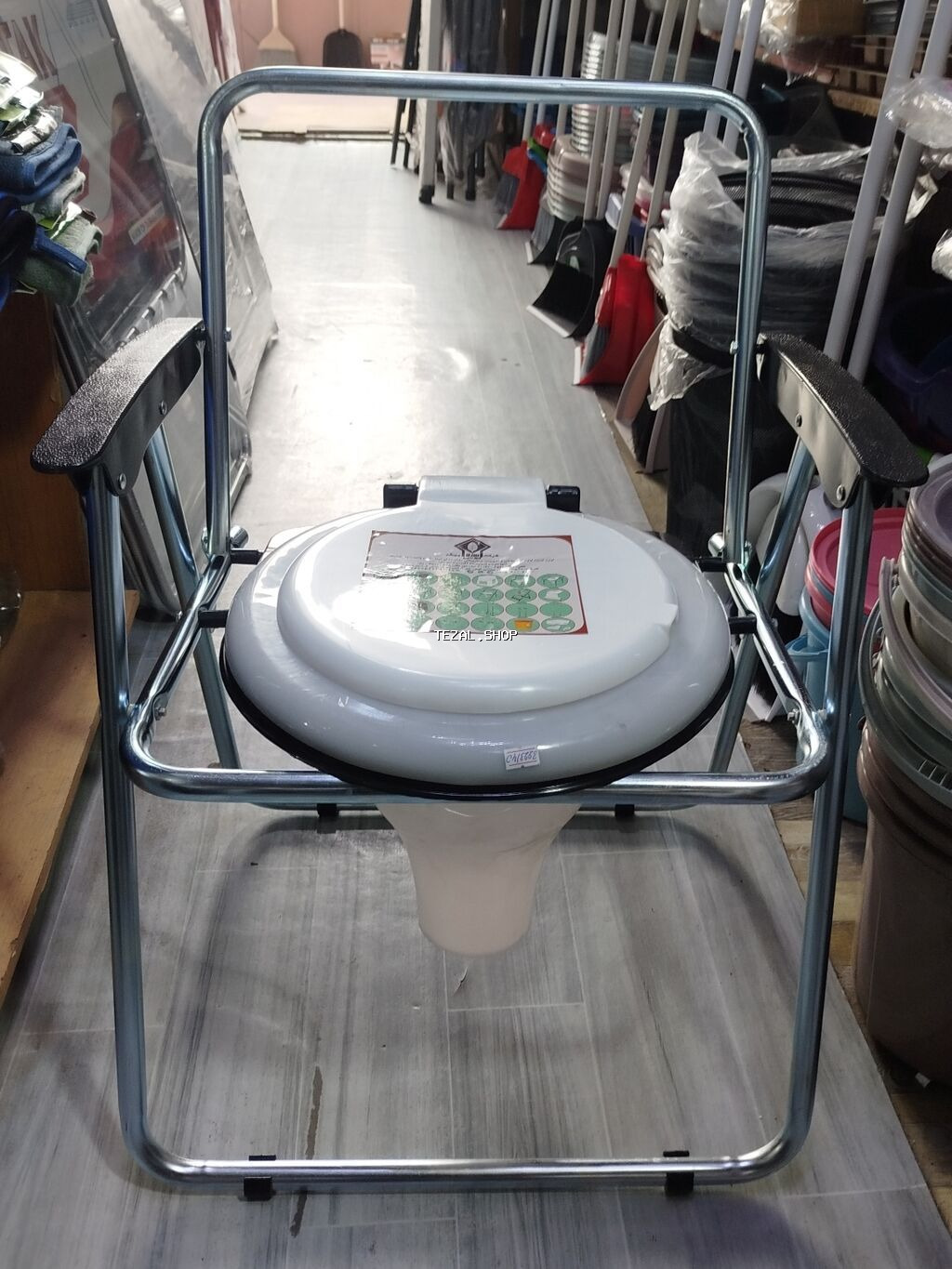 Təkərsiz portativ tualet kreslosu (komod stul) - Metal boru karkaslı - şəkil 3