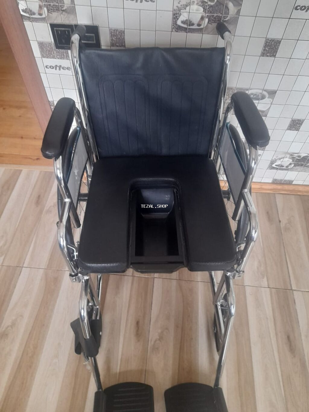 Tualet qablı əlil arabası - Evdə qulluq və gigiyena üçün nəzərdə