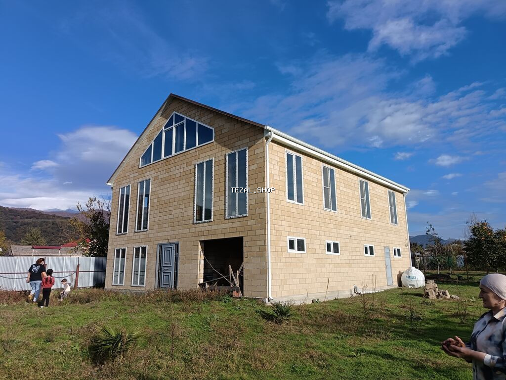 7 otaqlı, 300 kv. m, Təmirsiz - şəkil 2