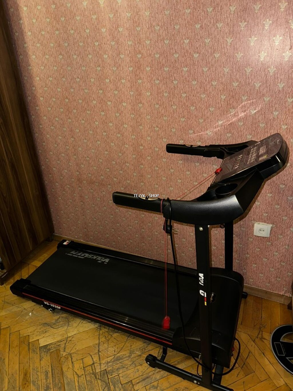 Qaçış trenajoru – Volsport VG-1020F Xüsusiyyətlər: - Elektrikli qaçış