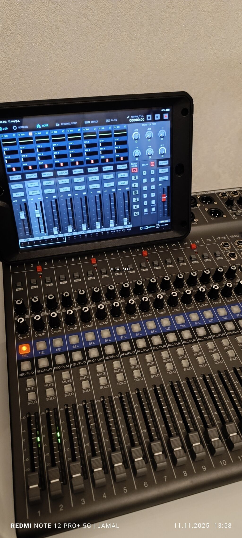 Zoom LiveTrak L-20 analoq və rəqəmsal mikşer konsolu və çoxkanallı - şəkil 2