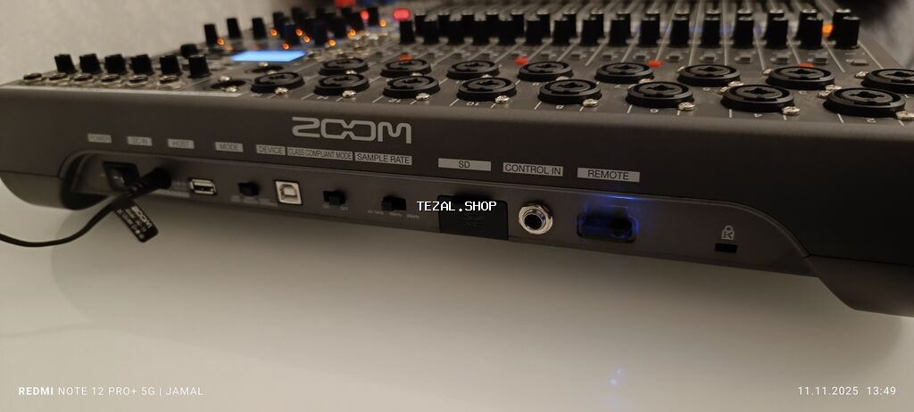 Zoom LiveTrak L-20 analoq və rəqəmsal mikşer konsolu və çoxkanallı - şəkil 3