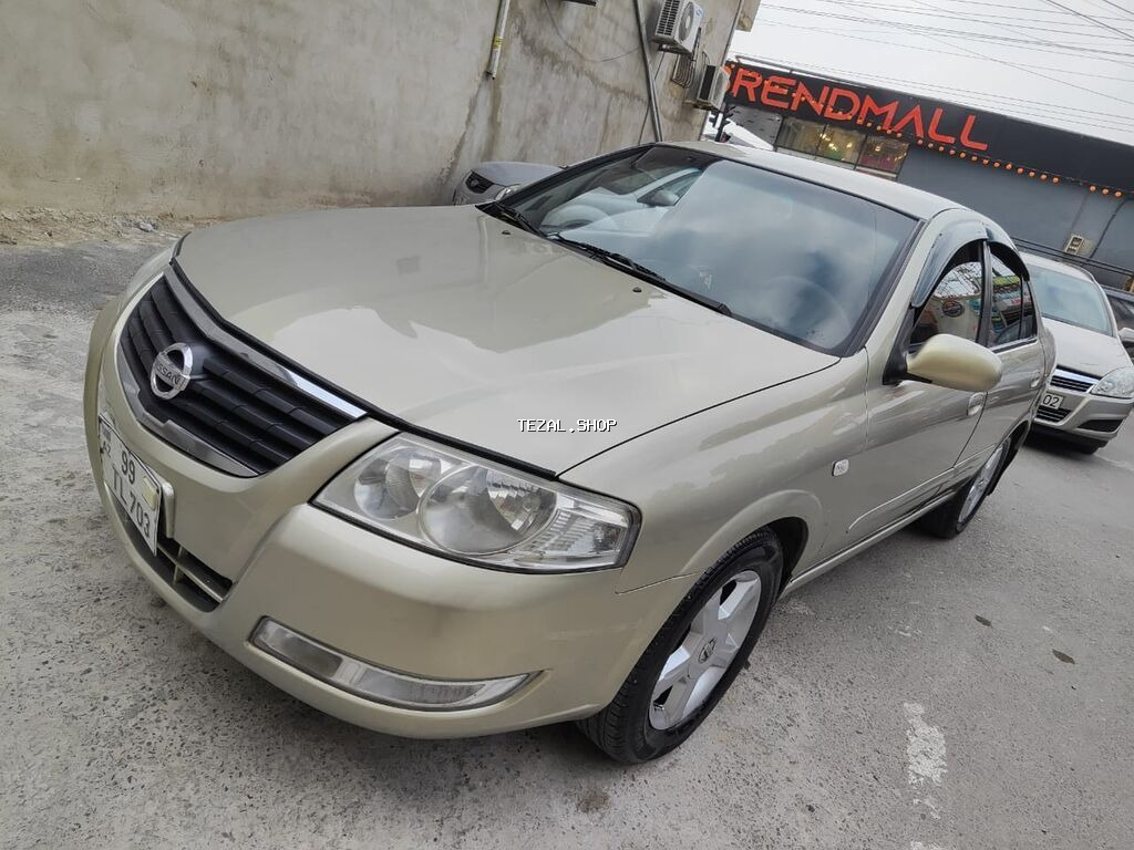 Nissan Almera Classic: 1.6 l | 2008 il Sedan