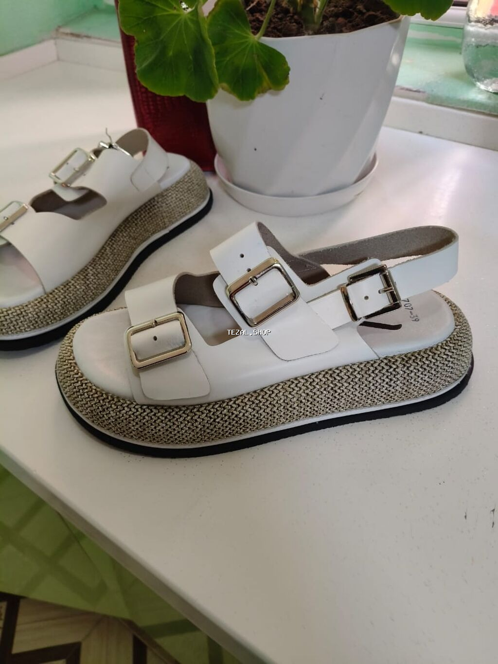 Ağ rəngli qadın sandal modeli - Üst hissə: hamar ağ material, iki - şəkil 3