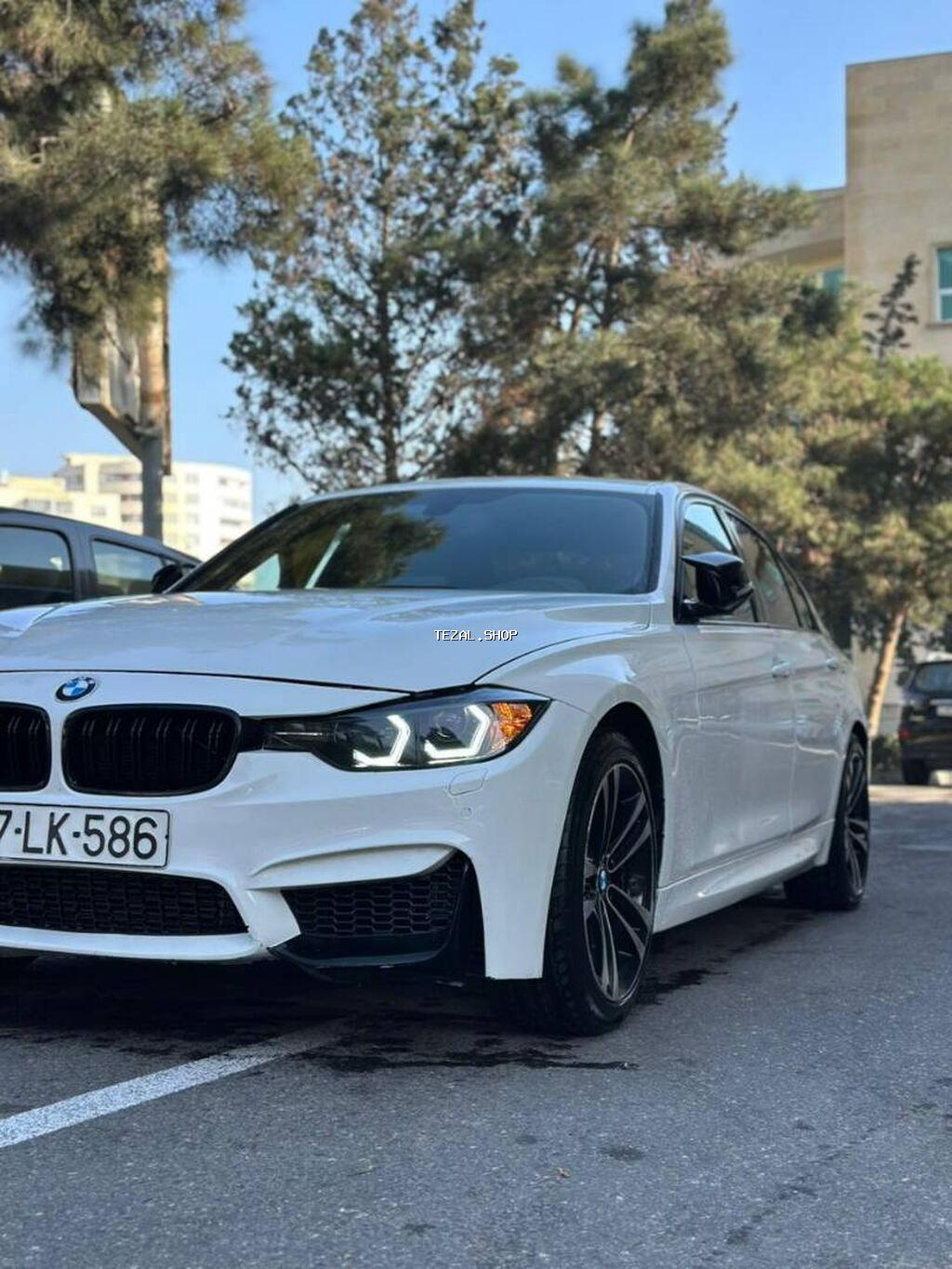 Ideal vəziyyətdə full komplektasiya .günlük həfdəlik aylıq icarəmiz