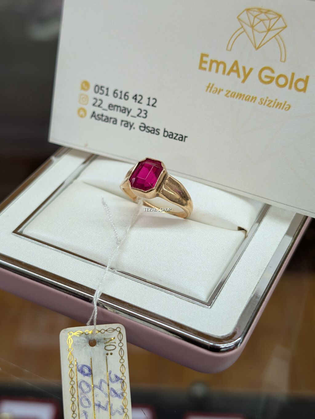 Üzük, Sarı qızıl, Yaqut