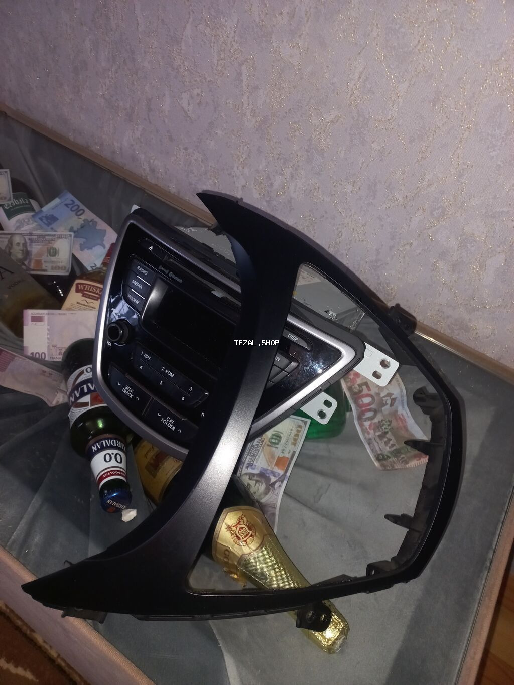 Maqnitol, AUX, ABŞ - şəkil 3