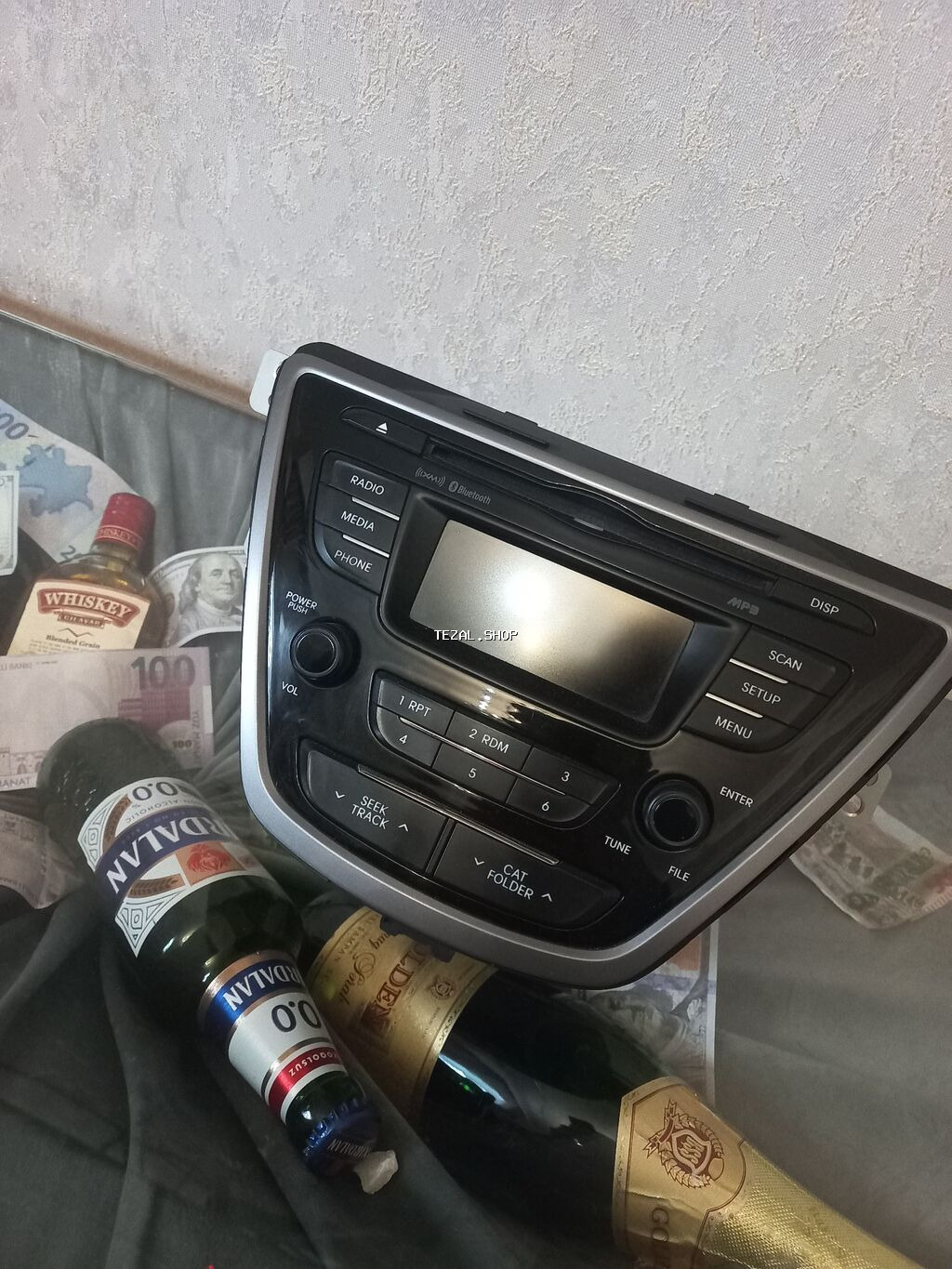 Maqnitol, AUX, ABŞ - şəkil 4