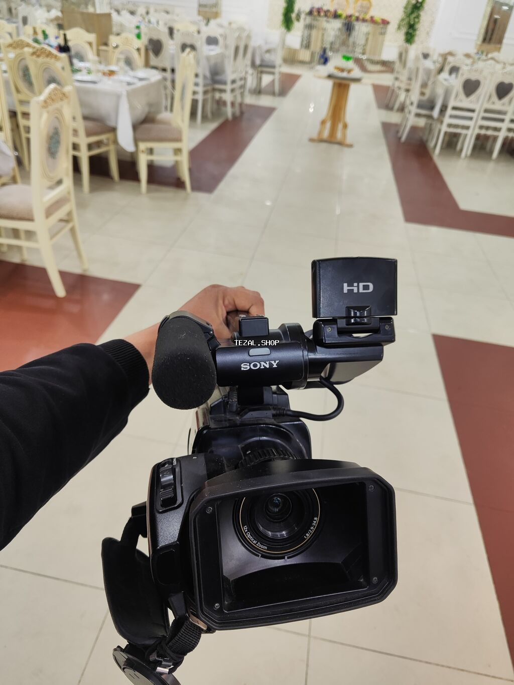 Sony HXR-MC1500 peşəkar video-kamera ela veziyyetdedi.hal hazirda - şəkil 4