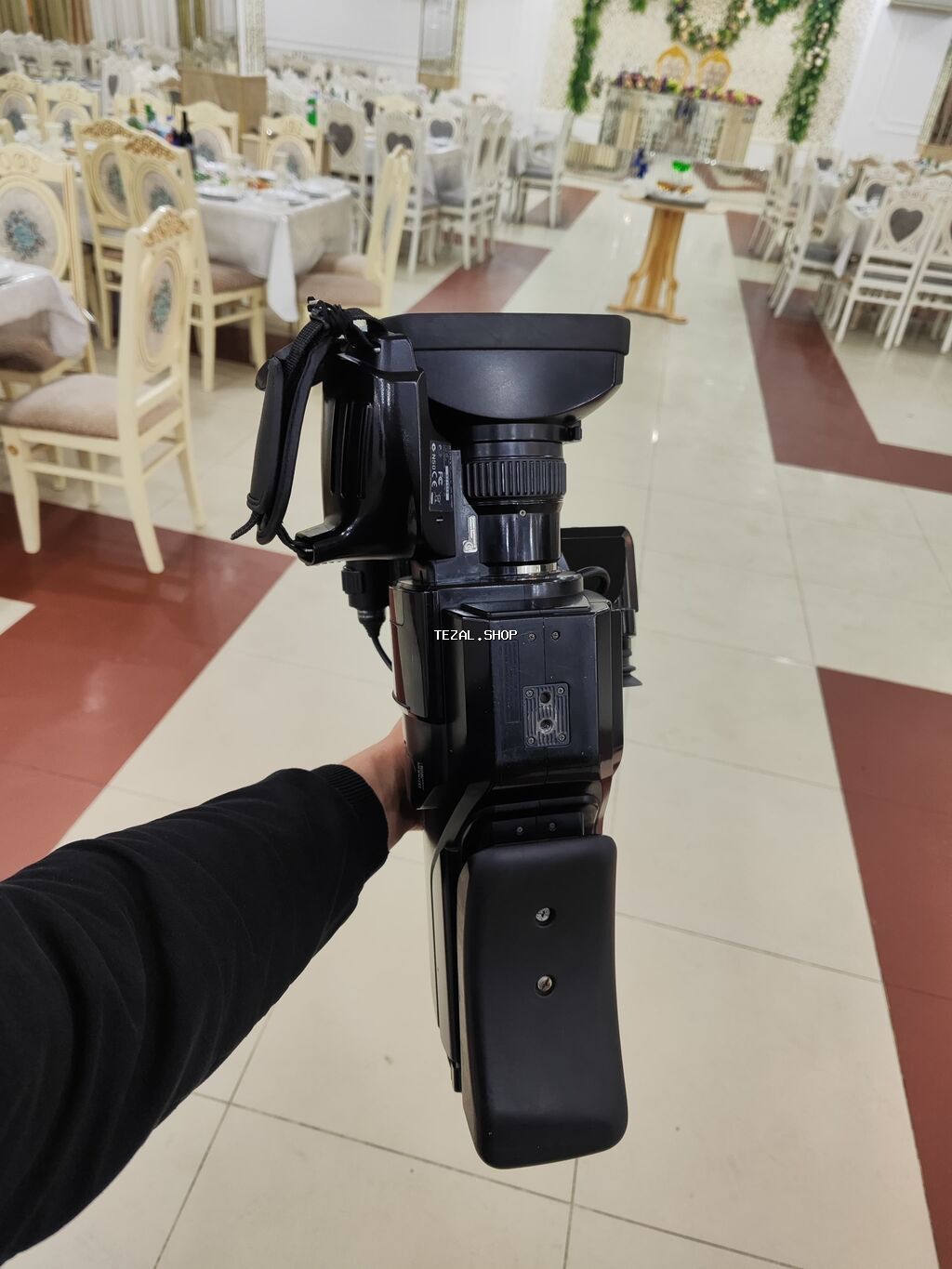 Sony HXR-MC1500 peşəkar video-kamera ela veziyyetdedi.hal hazirda - şəkil 5