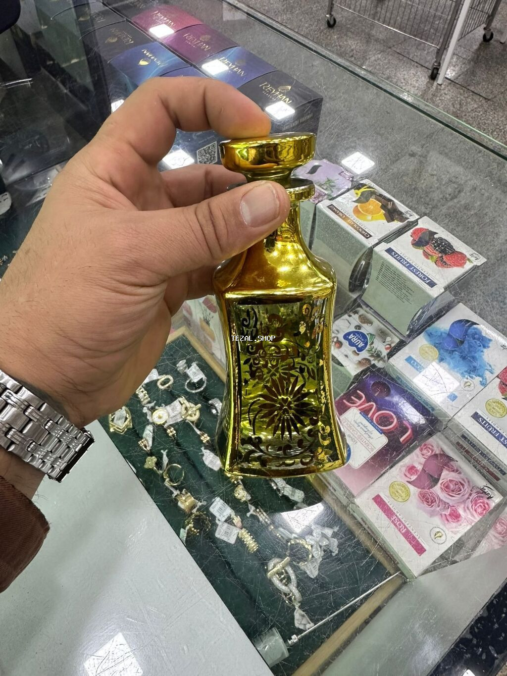 Ətir saxlamaq üçün şüşə qab - Material: qalın şüşə, metalik qızılı - şəkil 4