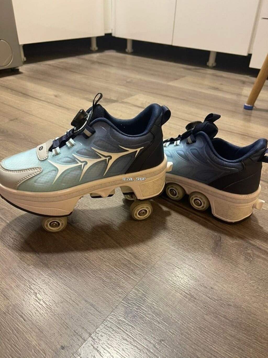 Rulolu idman ayaqqabısı – mavi/boz rəng palitrası - 2-si 1-də dizayn - şəkil 2