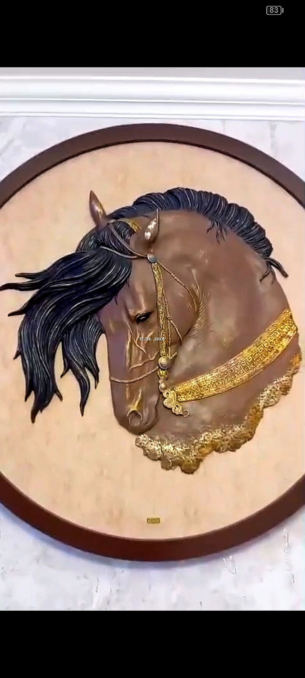 Rəsm əsəri at başlı heykel böyük ölçüdə. Heykəl sənət əsəri. Təzə - şəkil 2