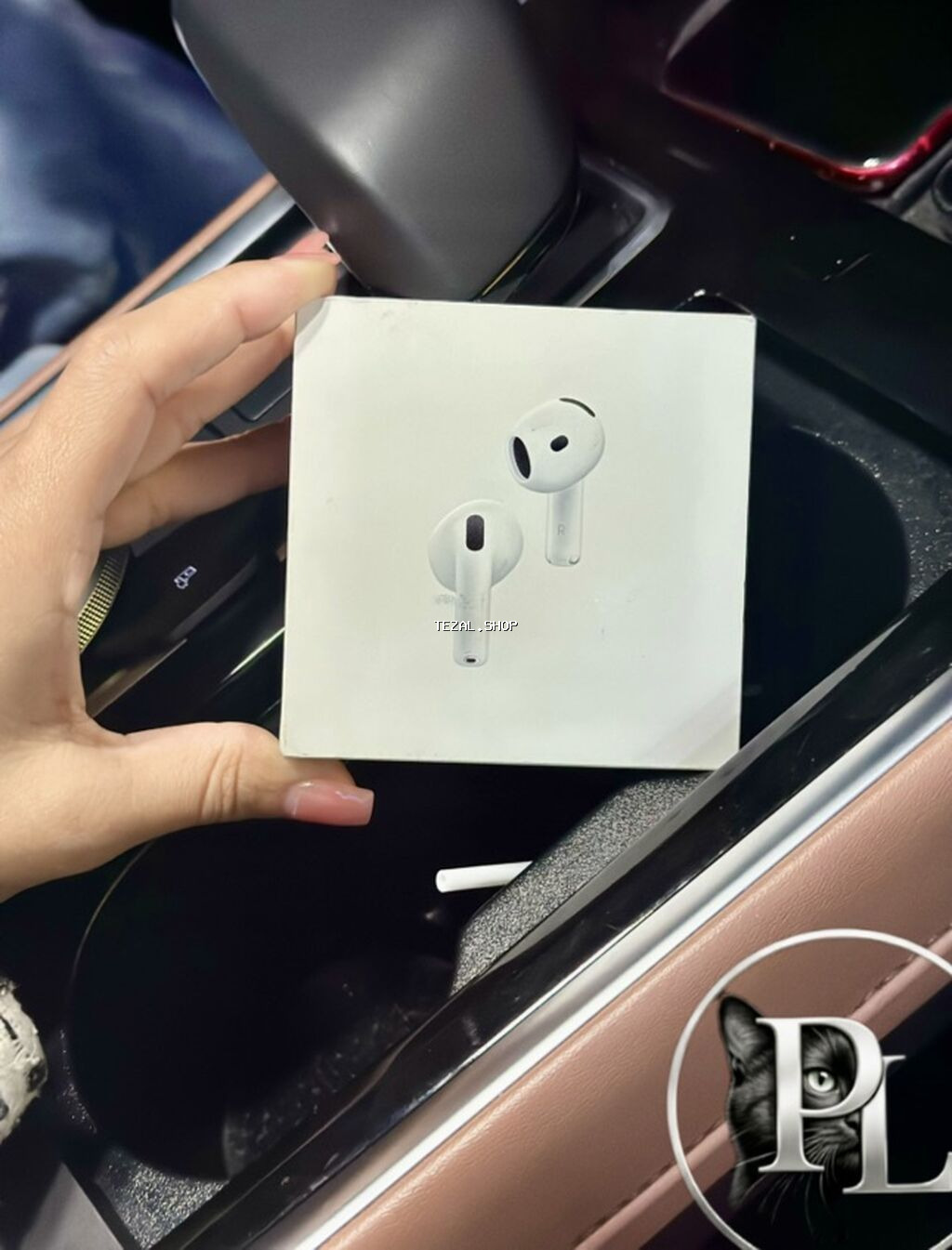 Apple AirPods 4 (aktiv səs-küyün ləğvi ilə) - Qutuda göstərilən - şəkil 3