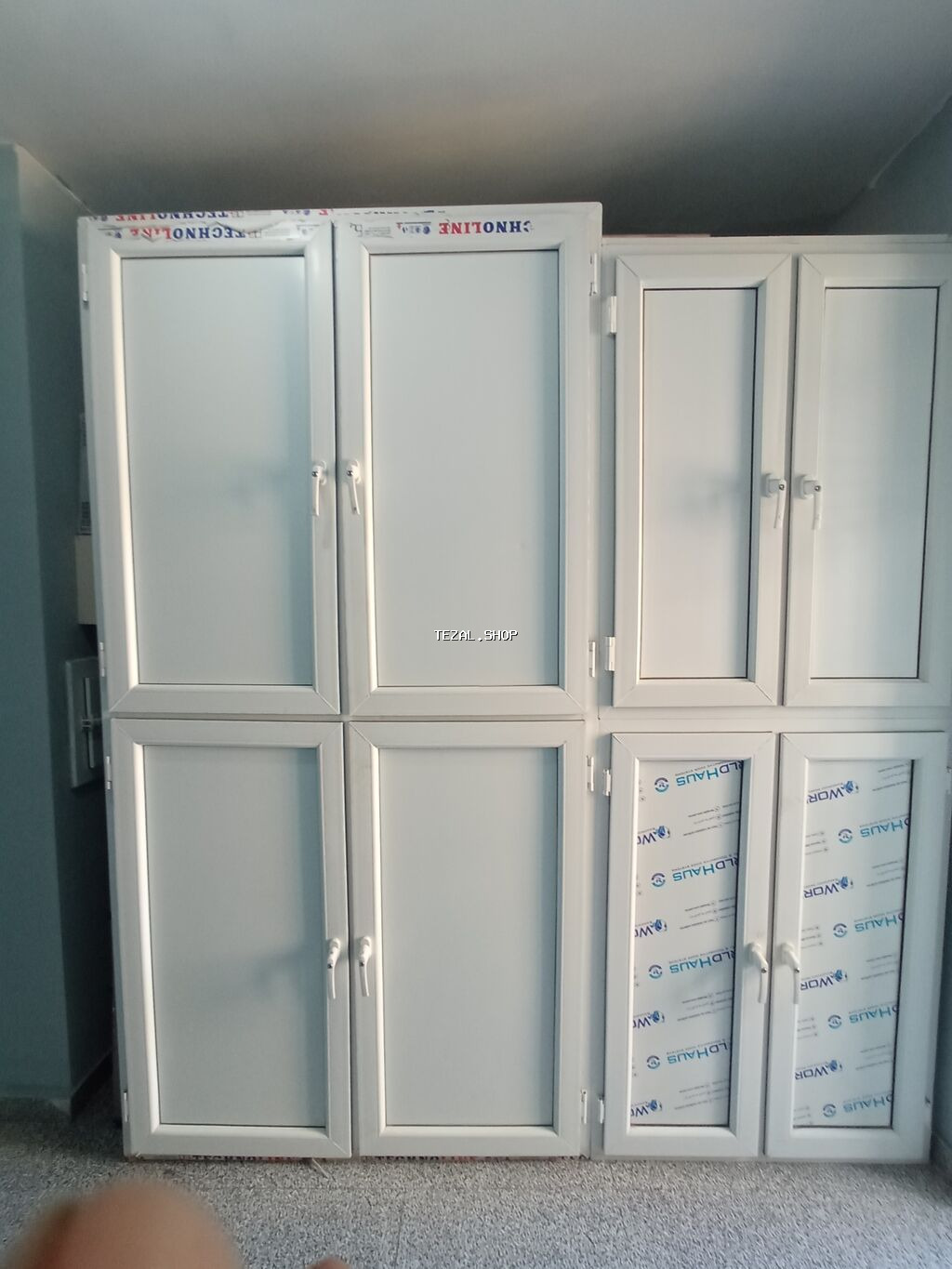 Plastik dolab balkonda və ya blokda istifadə olunan yeri faydalı - şəkil 3