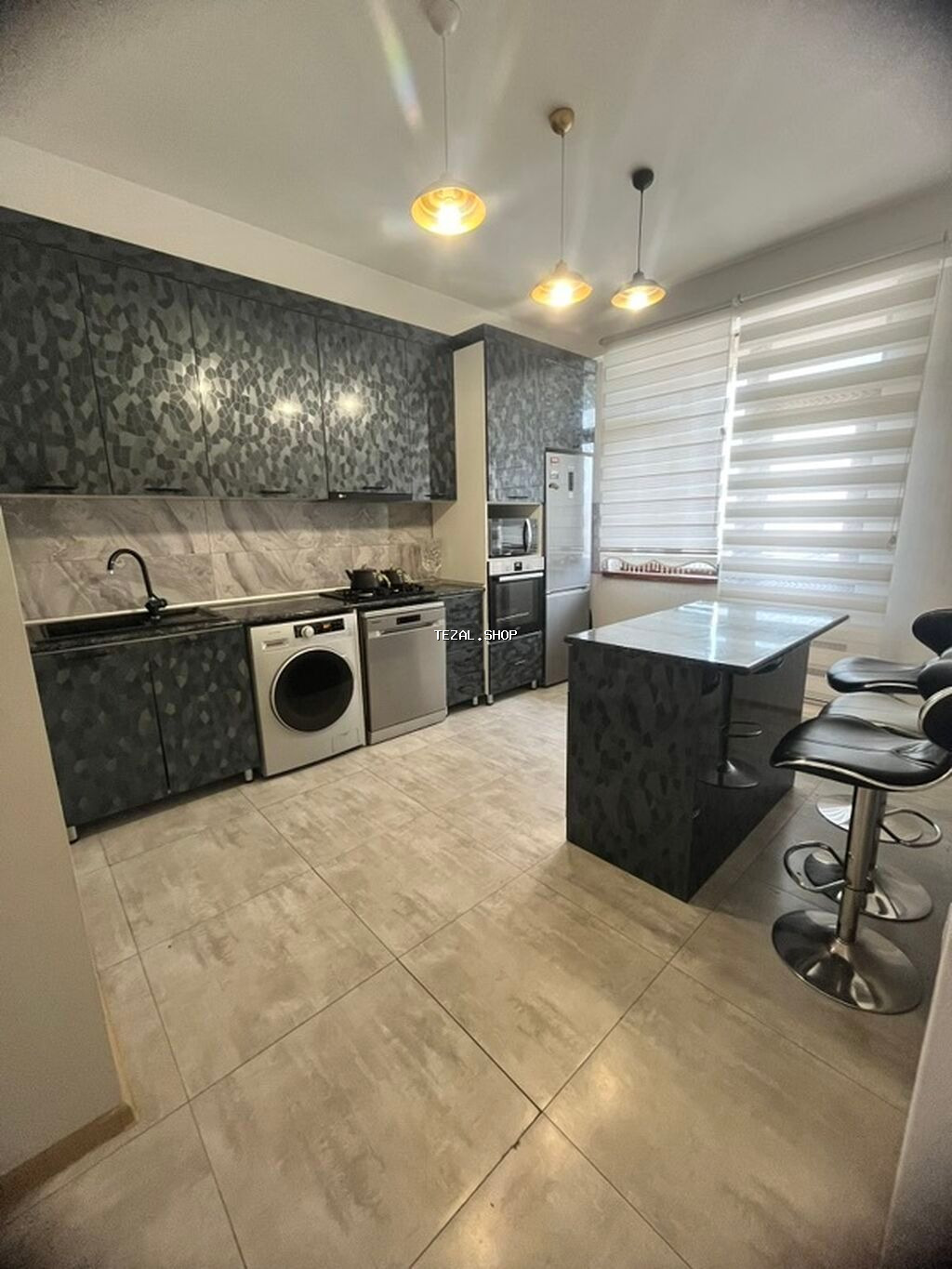 3 otaqlı, Yeni tikili, 90 kv. m