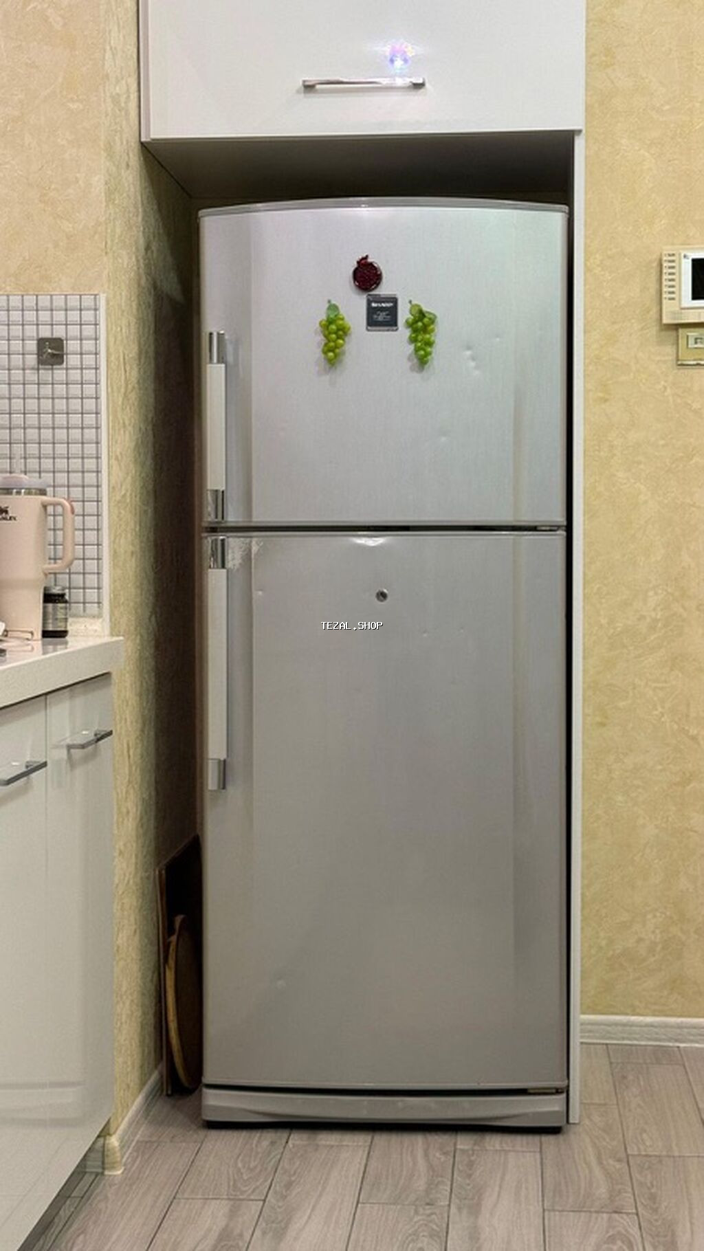 İşlənmiş 2 qapılı Sharp Soyuducu Satılır, rəng - Gümüşü