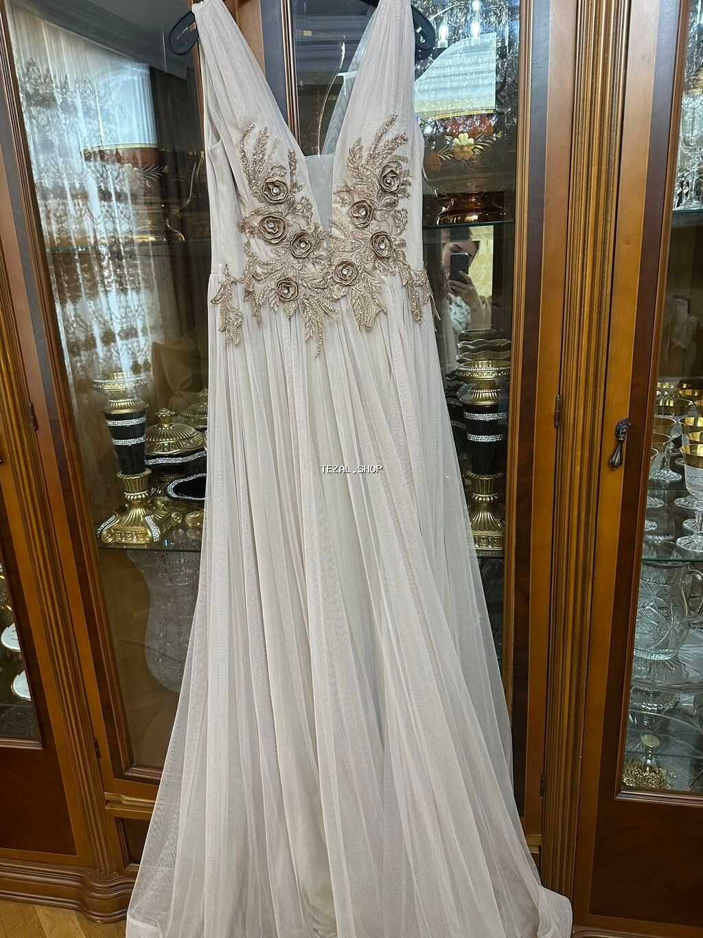 Don - Atelyede baha tikilib - Üstü əl işləməsidir - 1 dəfə toya - şəkil 2