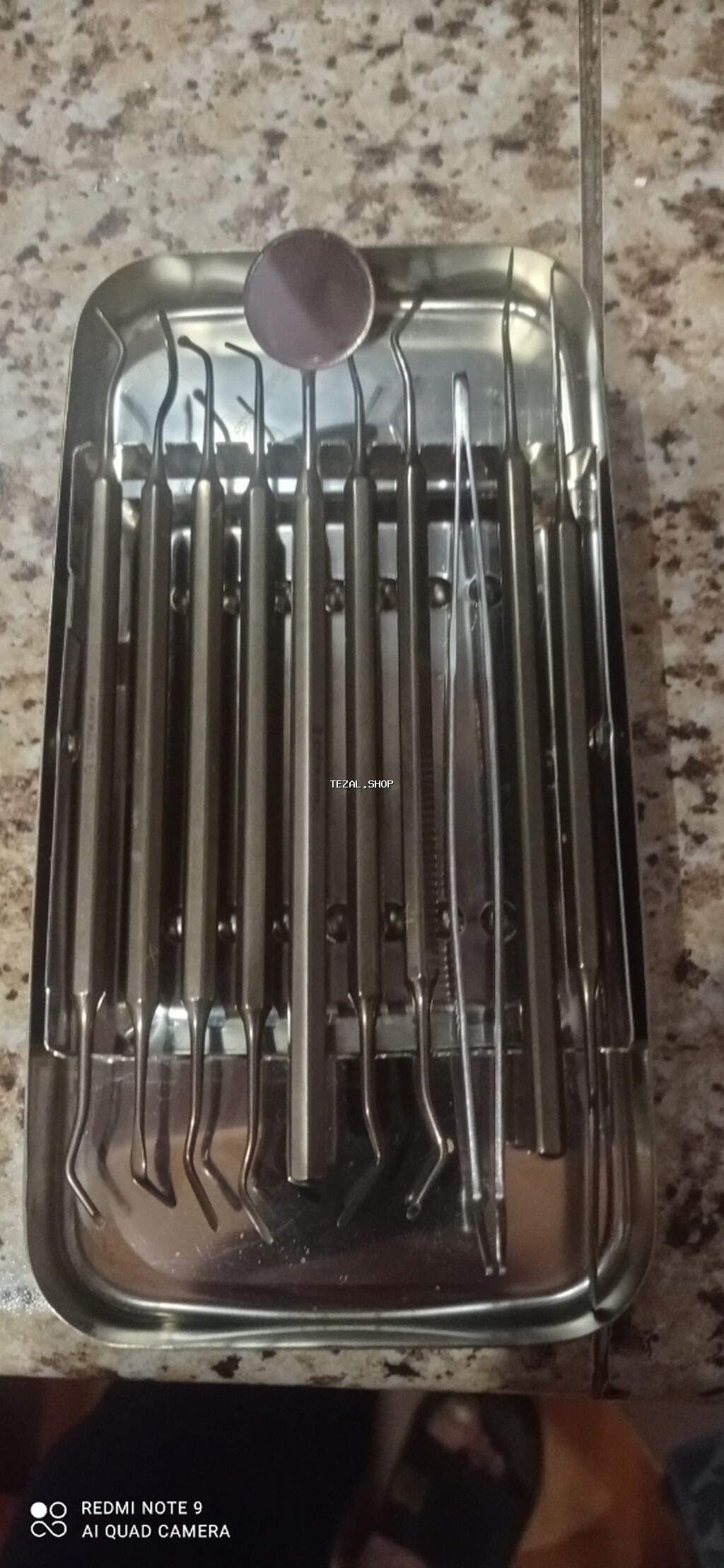 Stomatoloji alət dəsti – paslanmayan poladdan Tərkib: - Müxtəlif