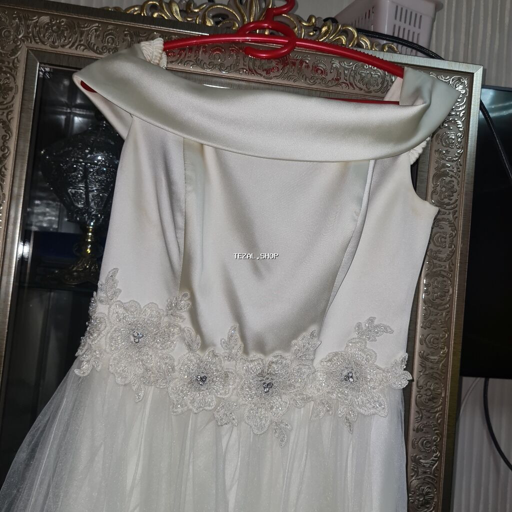 Ağ rəngdə zərif gəlin/nişan libası. - Üst hissə atlas parça