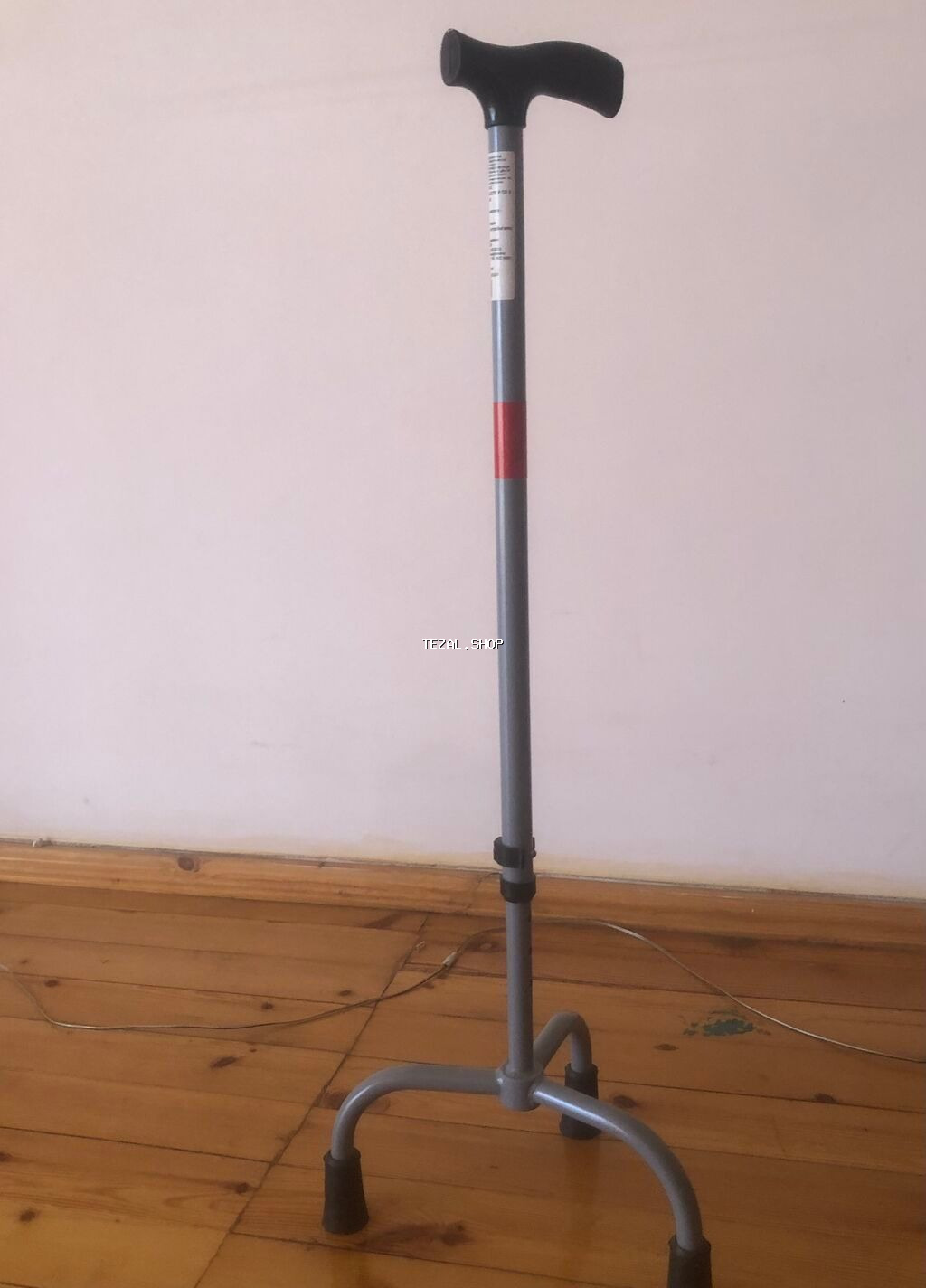 Üç ayaqlı çəlik