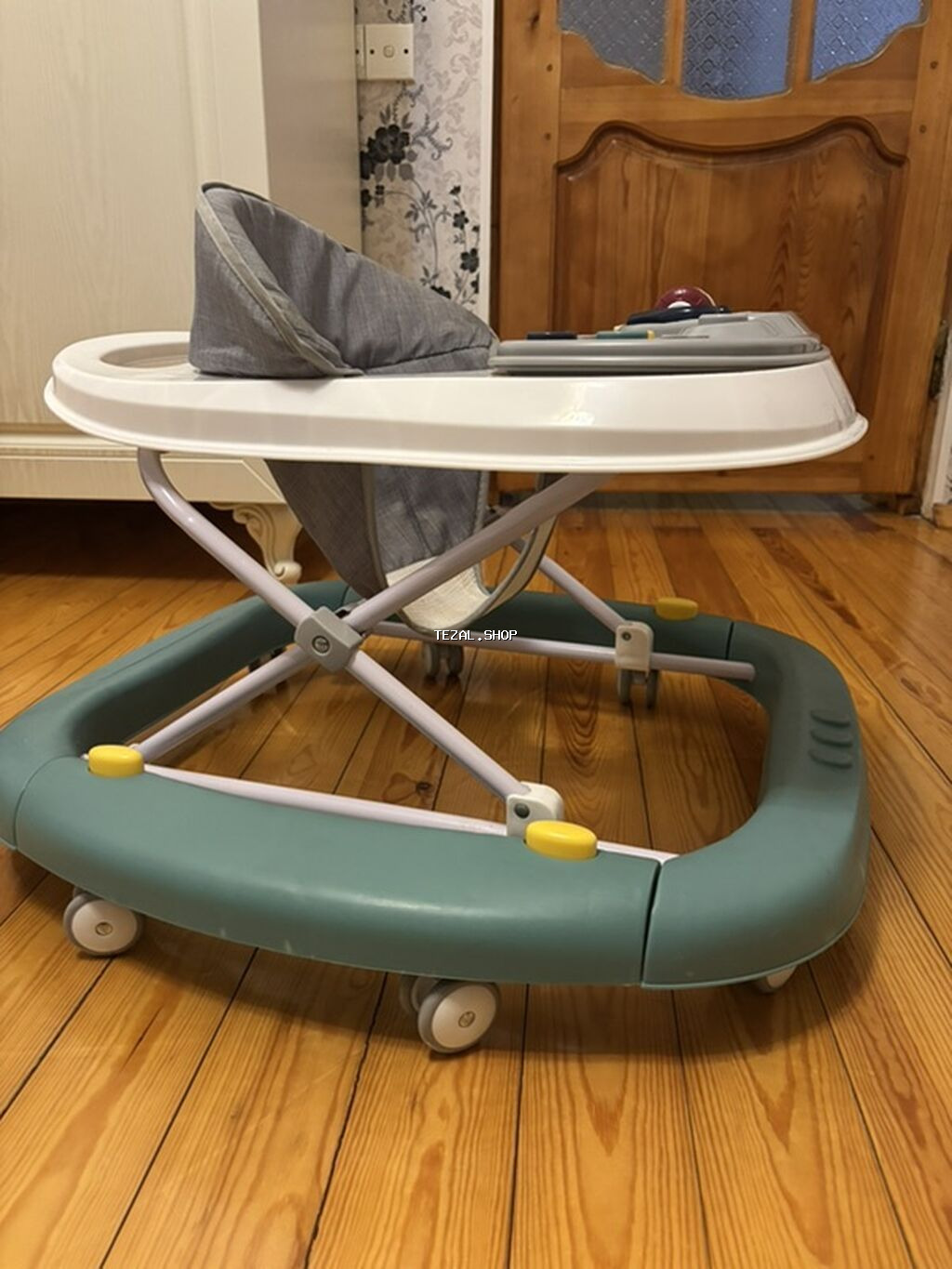 Uşaq gəzdirəni / yürüteç - Rəng: ağ-boz konsol, göy-yaşıl baza, boz - şəkil 2