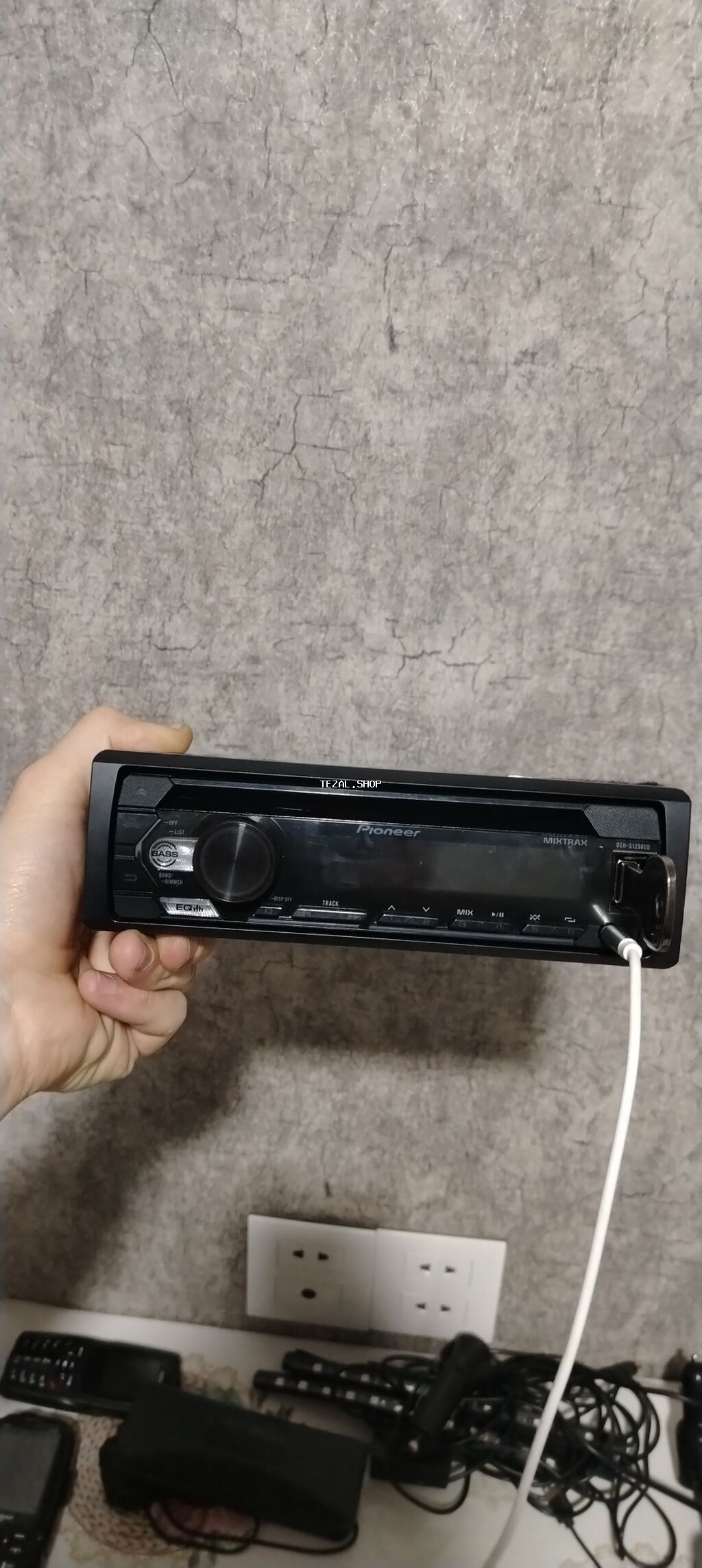 Maqnitol, Yeni, Pioneer, AUX - şəkil 3