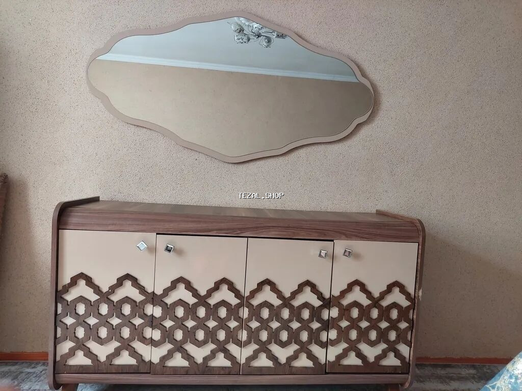 Klassik-neoşərq üslubunda konsol + divar güzgüsü dəsti. - Material