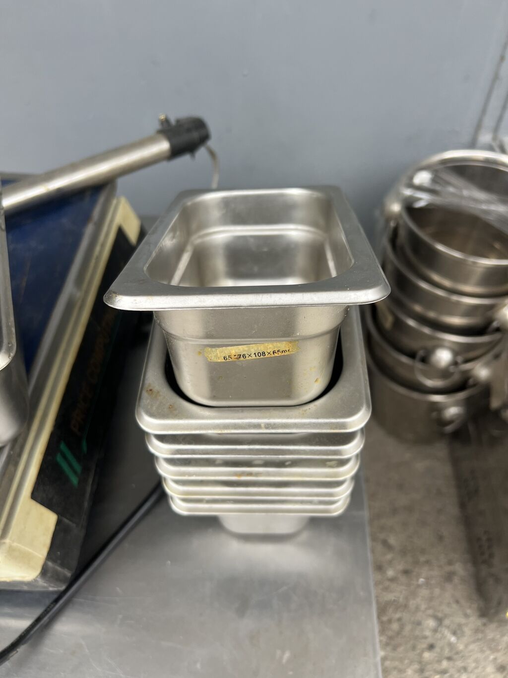 Dəmir nerj qablar,kafe,restorant,dönər evləri ücün,ölcüləri