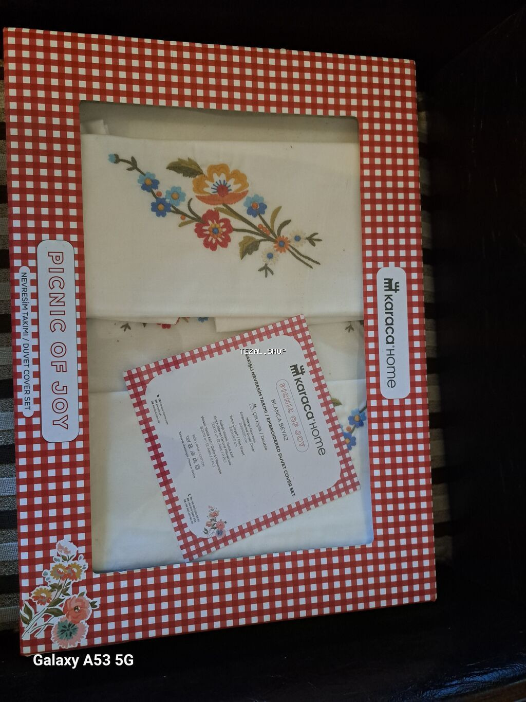 Karaca 2 nəfərlik yataq dəsti.Çox gözəl və keyfiyyətlidir