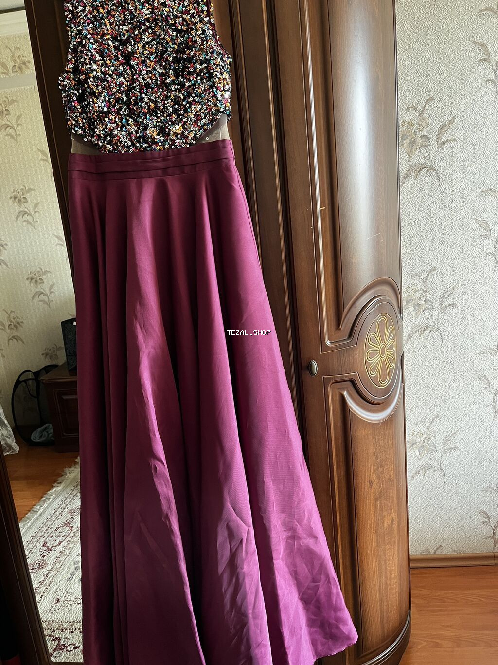 Salam 
Nisan paltari ela veziyetdedi